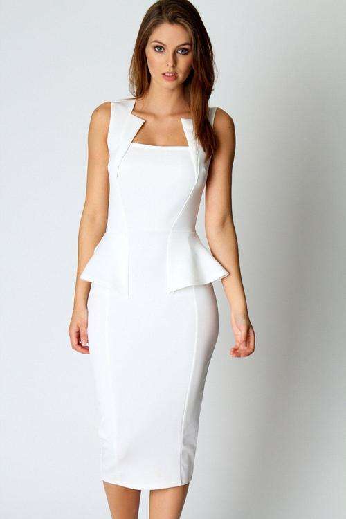 ELEGANT LANDIES WHITE DRESS